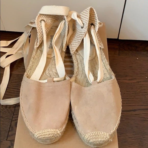 Espadrilles - Picture 3 of 4